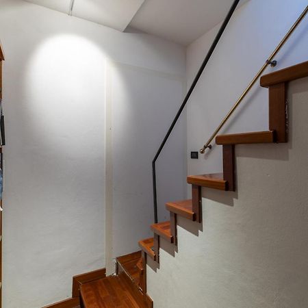 Nice Lovely Attic For 4 Person With Wifi - A/C เวนิส ภายนอก รูปภาพ